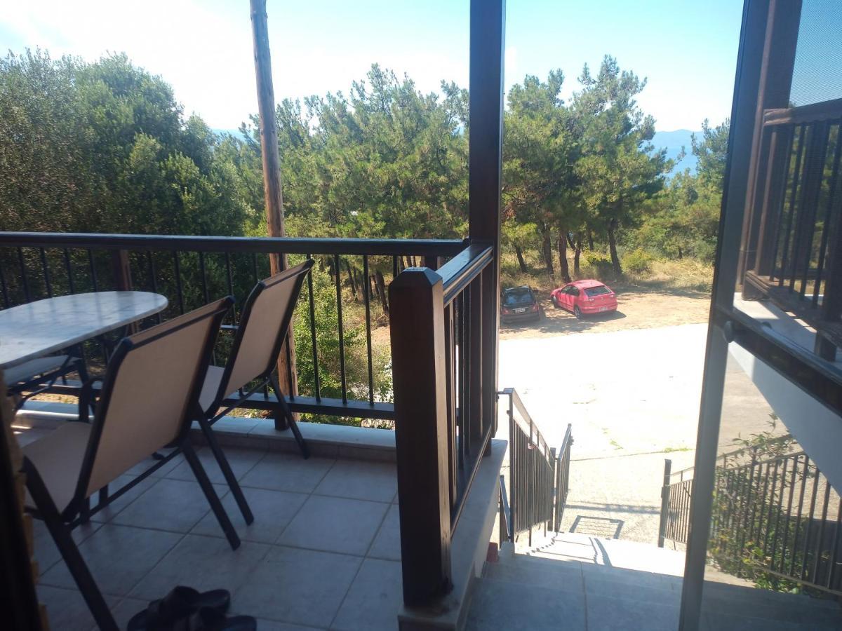 Μεζονετα Apartment Неа Рода Екстериор снимка
