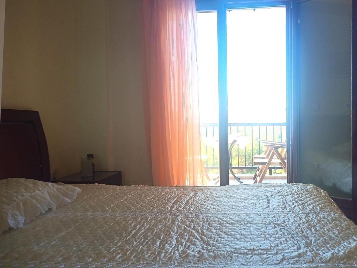 Μεζονετα Apartment Неа Рода Екстериор снимка