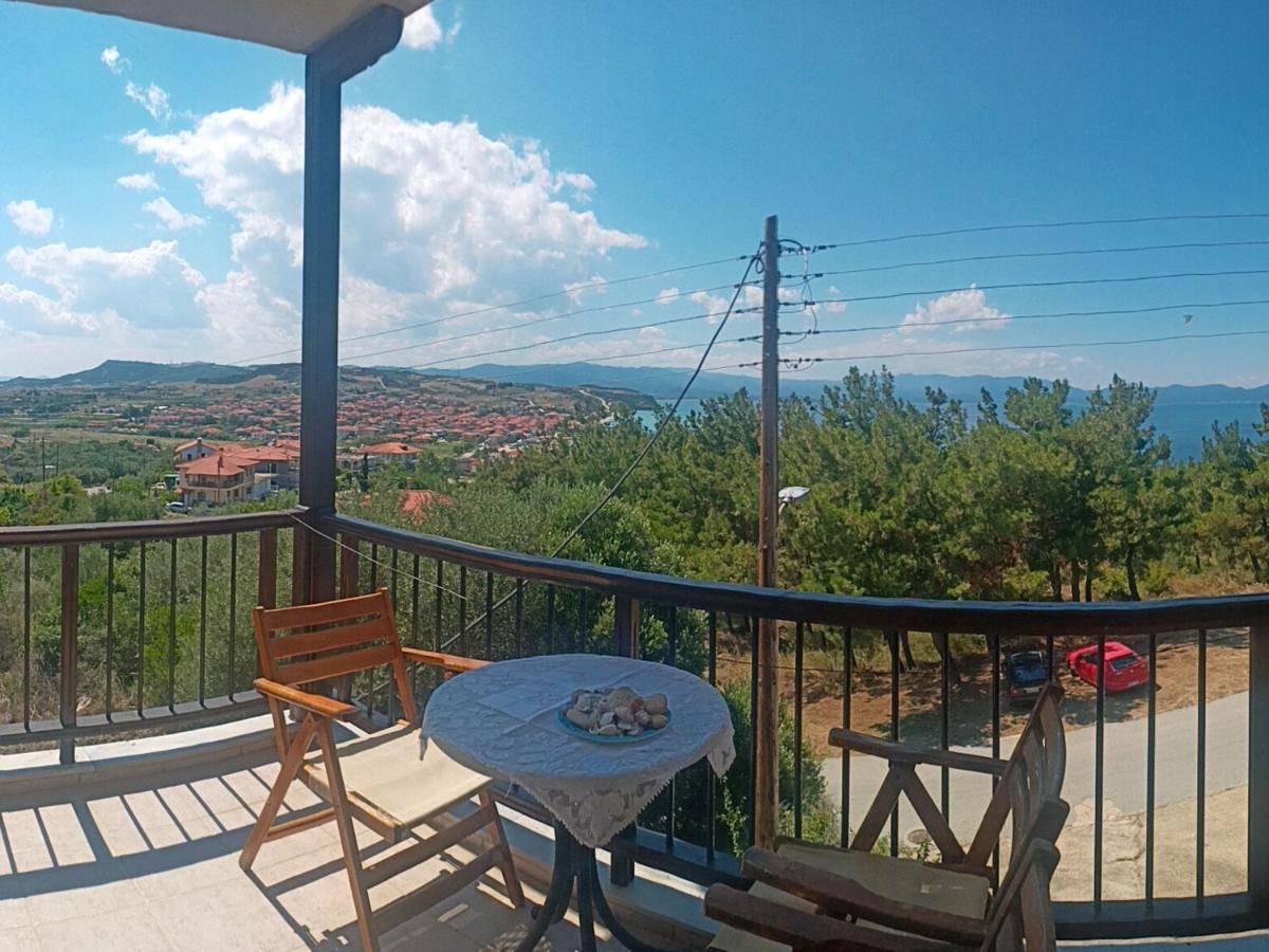 Μεζονετα Apartment Неа Рода Екстериор снимка